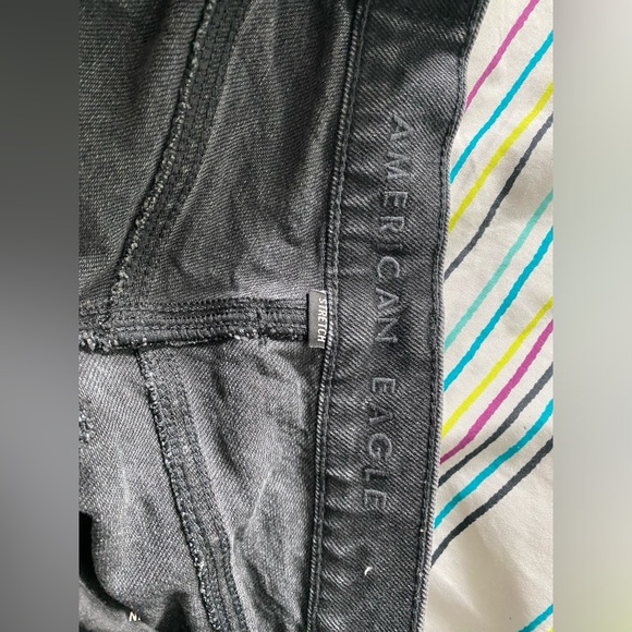 American Eagle stretch straight leg jeans, size 2, long, in black - Picture 5 of 5
